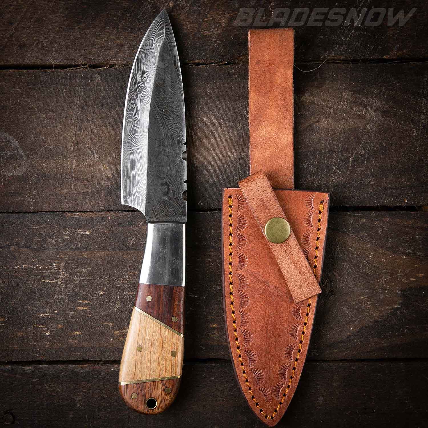 Damascus Steel Hunting Knife Wood Handle Leather Sheath