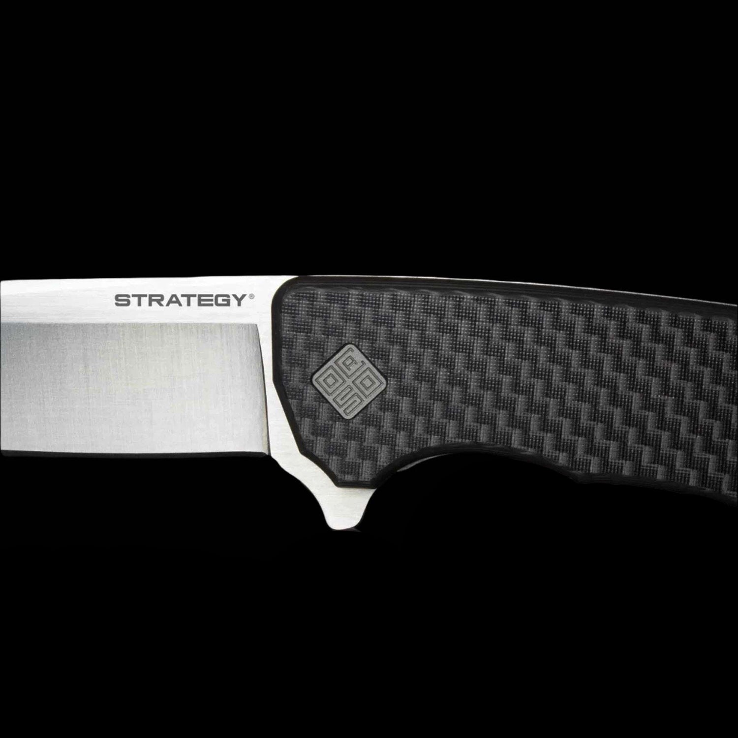 Ocaso Knives Strategy Folder Satin D2- Carbon Fiber G10