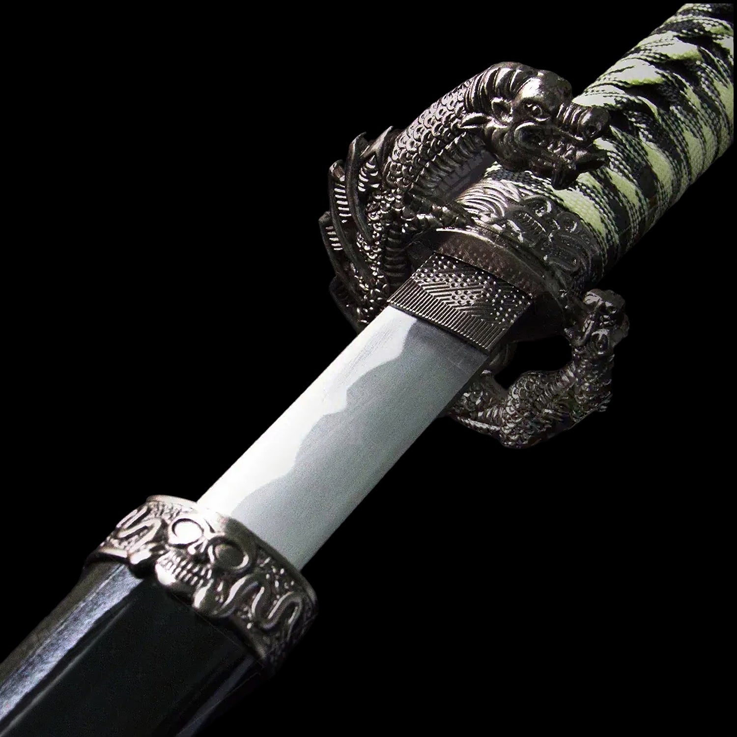 Black Highlander Dragon Collectible Display Katana Sword (dull blade)