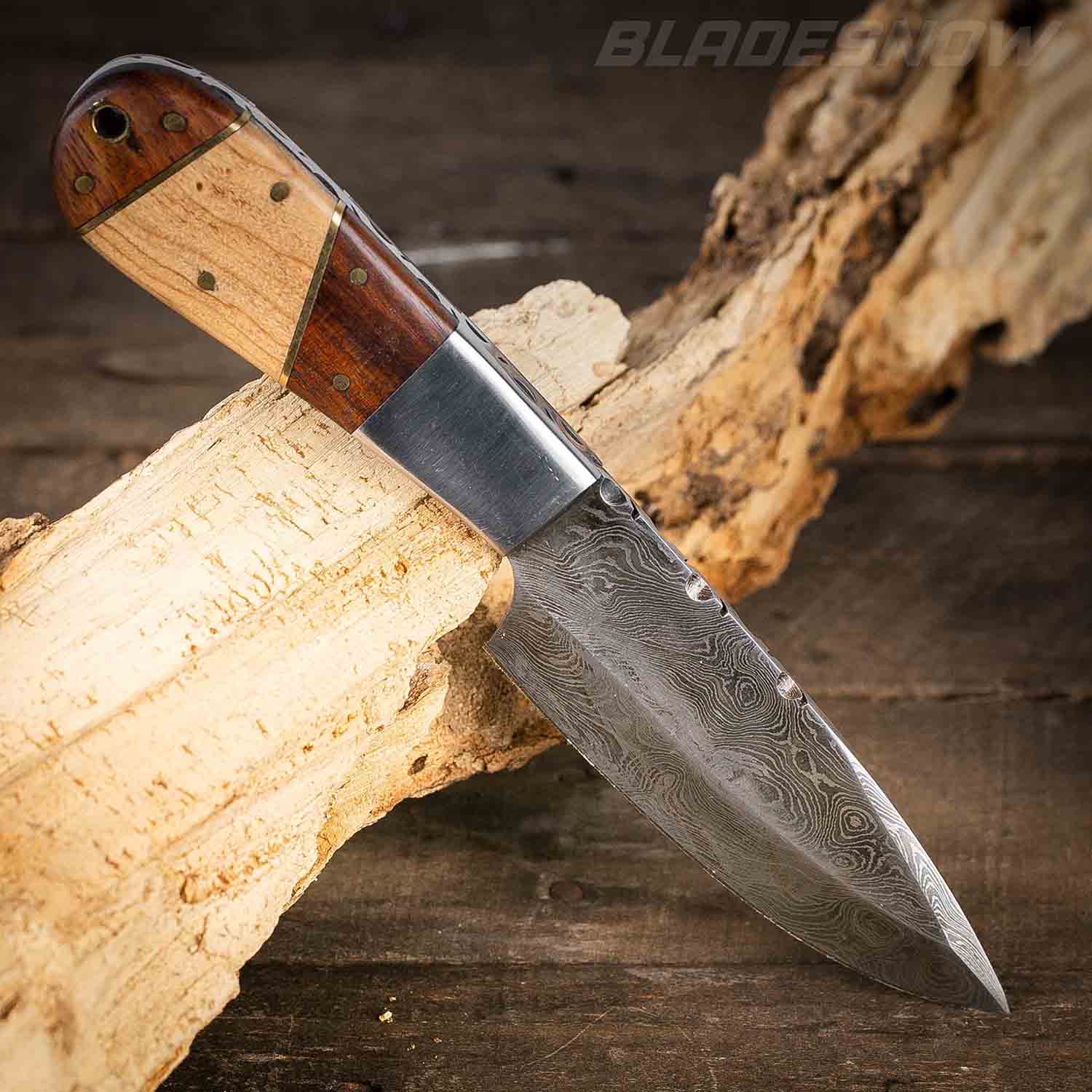 Damascus Steel Hunting Knife with Wood Handle