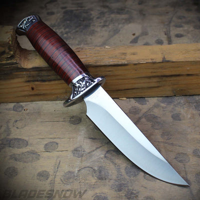 sharp blade hunting knife and wood handle