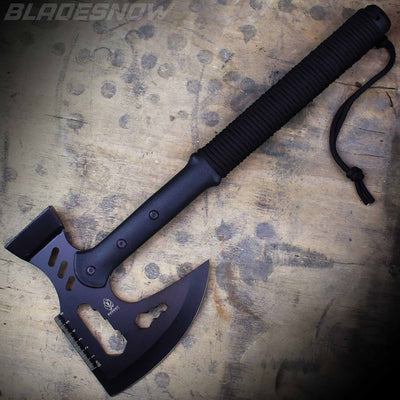 Tomahawk tacktical hunting axe